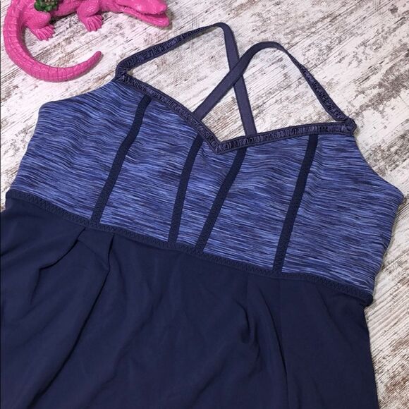 Lululemon Athletic  - Picture 3 of 7